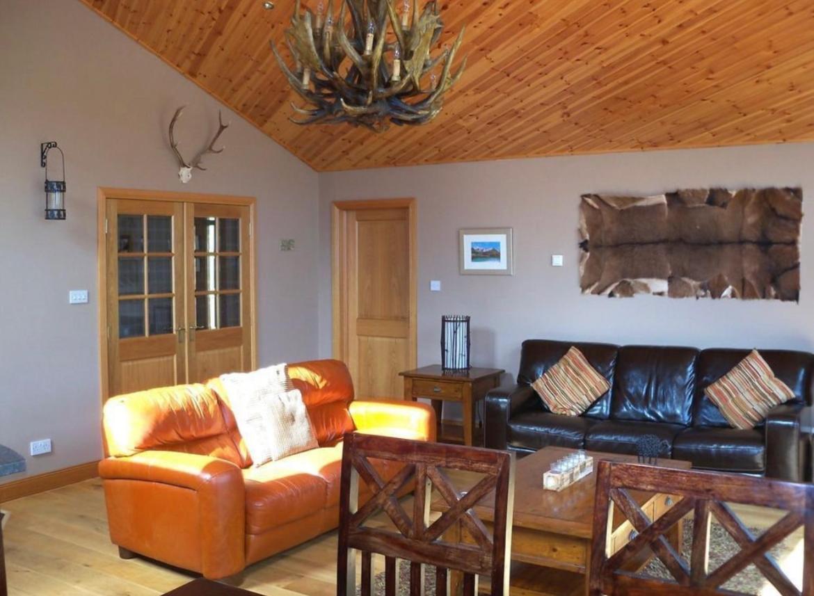 Lochside Lodge Glengoulandie Ngoại thất bức ảnh